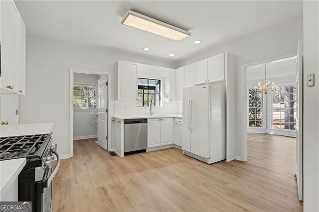 5085 Chapel Lake Circle, Douglasville, GA 30135