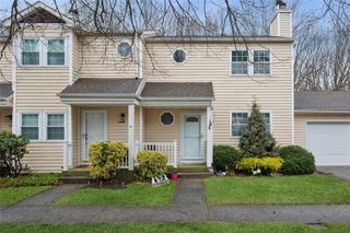45 Hancock Commons, Yaphank, NY 11980