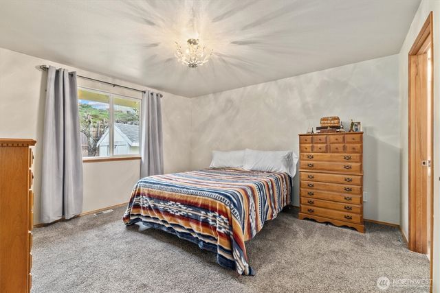 25873 175th Place SE, Covington, WA 98042