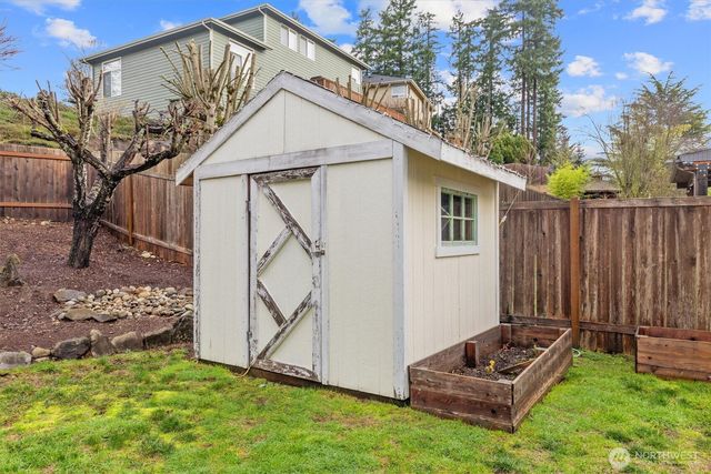 25873 175th Place SE, Covington, WA 98042