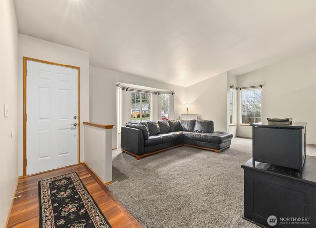 25873 175th Place SE, Covington, WA 98042