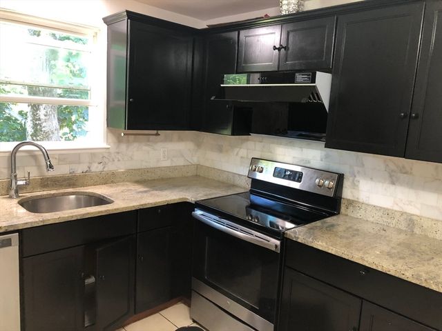 1195 Boylston St 1195, Newton, MA 02464