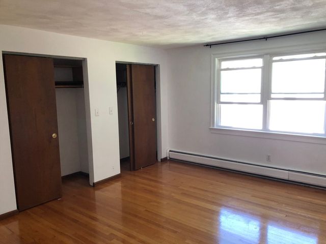 1195 Boylston St 1195, Newton, MA 02464