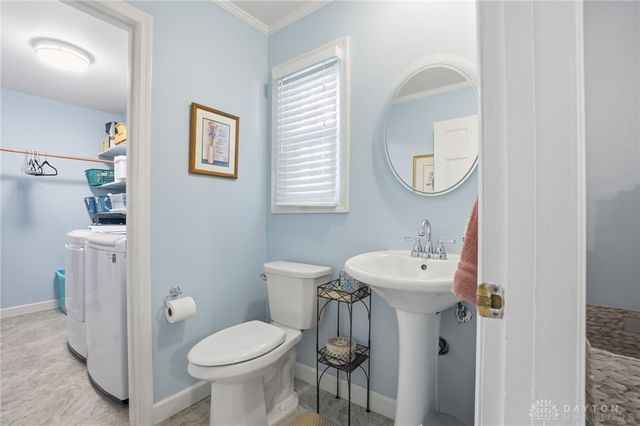 365 Highland Terrace, Kettering, OH 45429