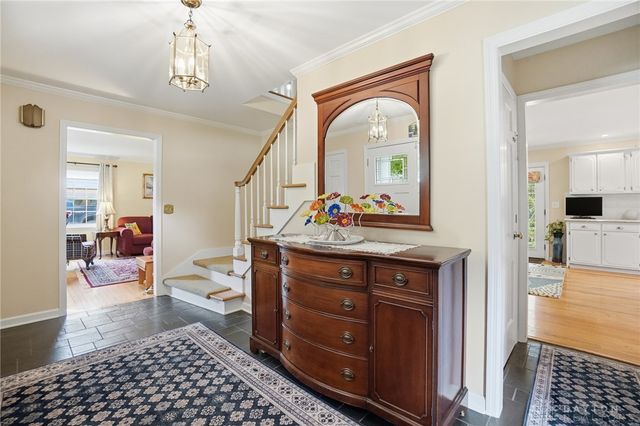 365 Highland Terrace, Kettering, OH 45429