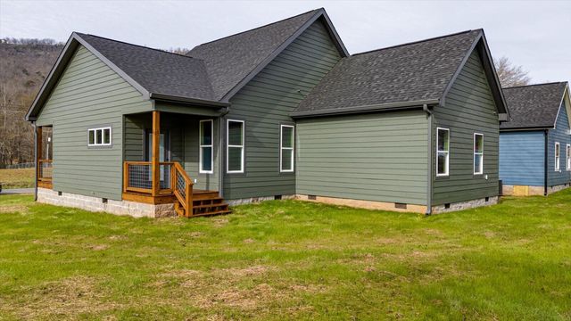 302 Cumberland Avenue, Jasper, TN 37347