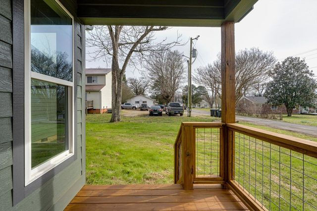 302 Cumberland Avenue, Jasper, TN 37347