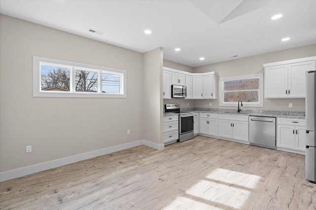 302 Cumberland Avenue, Jasper, TN 37347