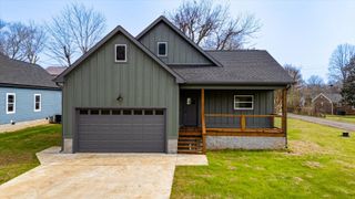 302 Cumberland Avenue, Jasper, TN 37347