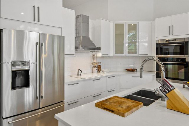 2973 NW 97th Ct 2973, Doral, FL 33172