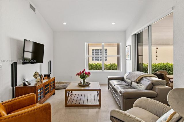 2973 NW 97th Ct 2973, Doral, FL 33172