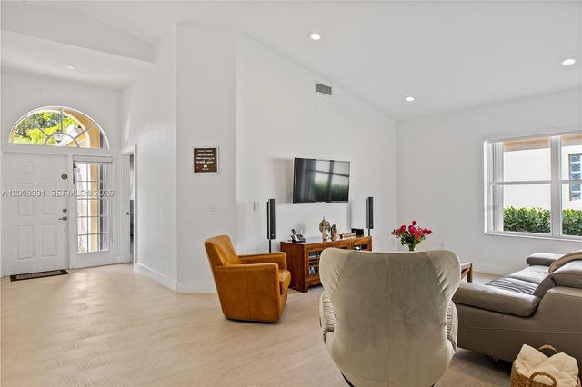 2973 NW 97th Ct 2973, Doral, FL 33172