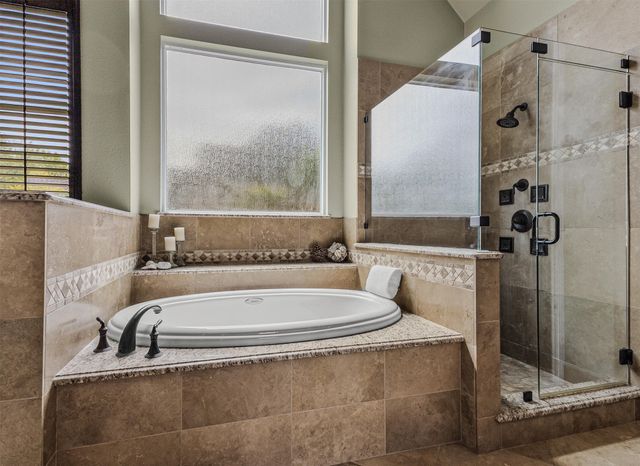 2221 Kings Pass, Heath, TX 75032