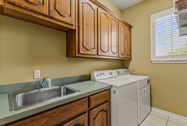 2221 Kings Pass, Heath, TX 75032