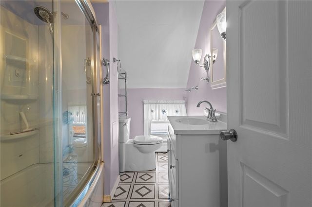 112 Owen Avenue, Pawtucket, RI 02860