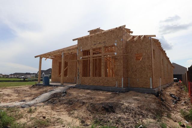 12107 Canal View Boulevard, Mont Belvieu, TX 77523