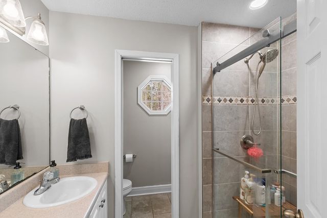 308 Golf View Dr, Dothan, AL 36301