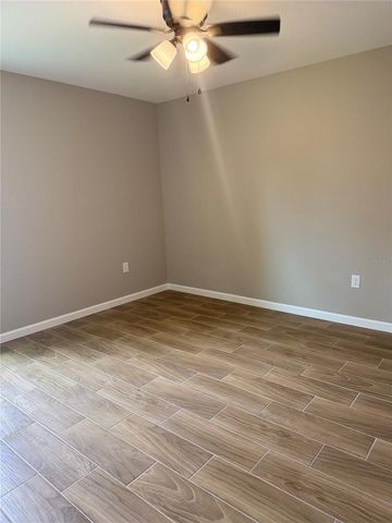 277 OAK LANE CIRCLE, Ocala, FL 34472