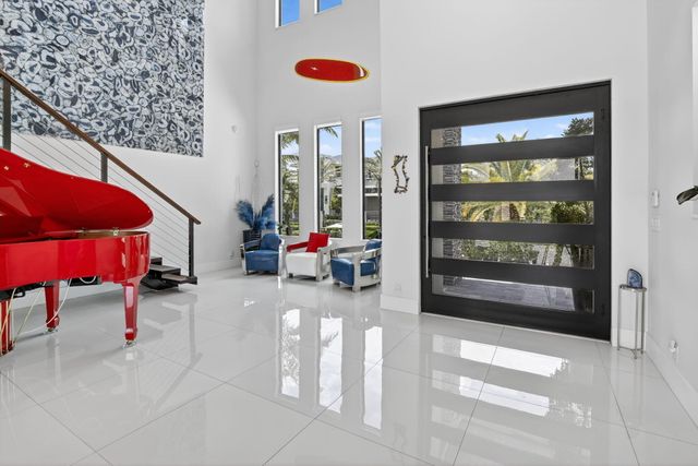 334 Isle Of Capri Drive, Fort Lauderdale, FL 33301