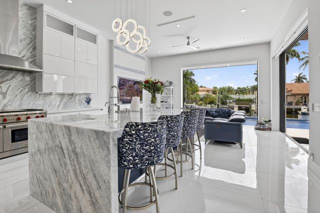 334 Isle Of Capri Drive, Fort Lauderdale, FL 33301