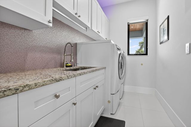 334 Isle Of Capri Drive, Fort Lauderdale, FL 33301