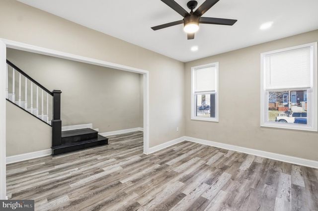 206 HILTON ST, Baltimore, MD 21229