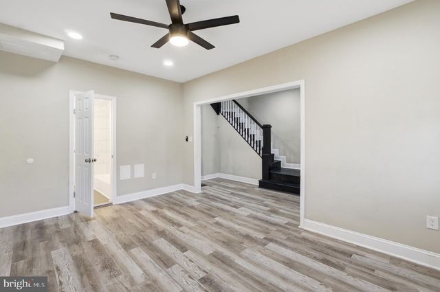 206 HILTON ST, Baltimore, MD 21229