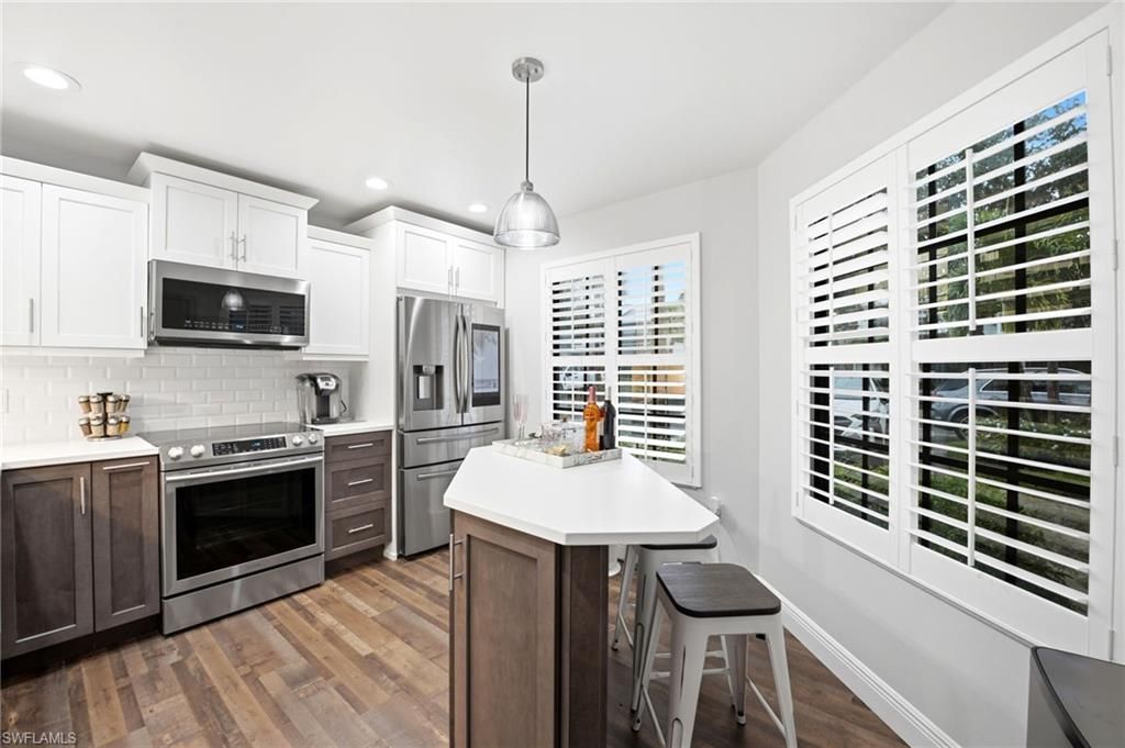 810 Meadowland DR J, NAPLES, FL 34108 — photo 2
