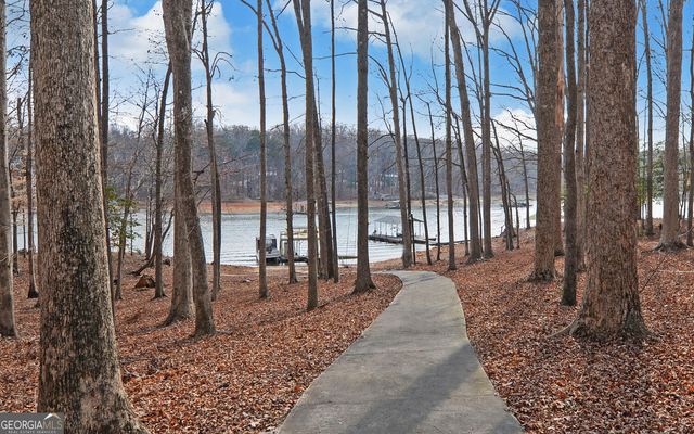 708 Knottywood Drive, Lavonia, GA 30553