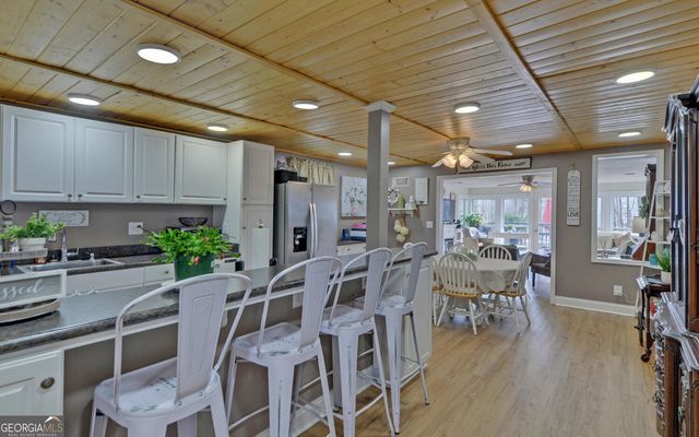 708 Knottywood Drive, Lavonia, GA 30553