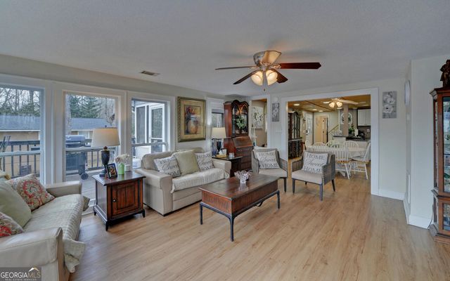 708 Knottywood Drive, Lavonia, GA 30553