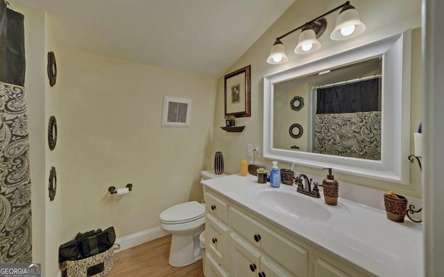 708 Knottywood Drive, Lavonia, GA 30553