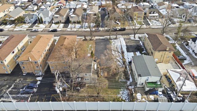 1940 N 19th Avenue, Melrose Park, IL 60160