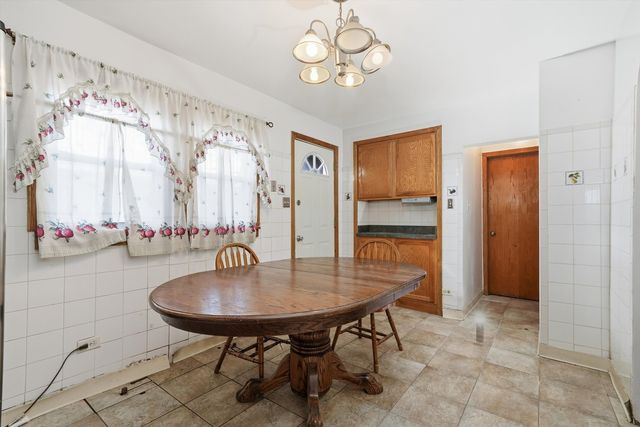 1940 N 19th Avenue, Melrose Park, IL 60160