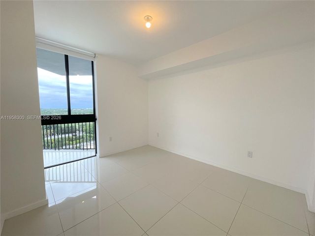 5252 NW 85th Ave 904, Doral, FL 33166