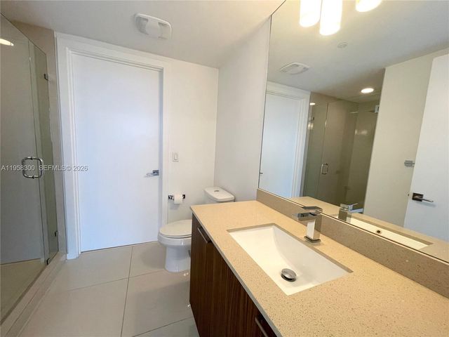 5252 NW 85th Ave 904, Doral, FL 33166