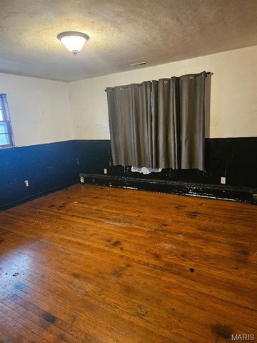 615 S Jefferson Avenue, Union, MO 63084