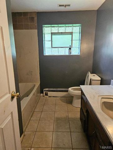 615 S Jefferson Avenue, Union, MO 63084