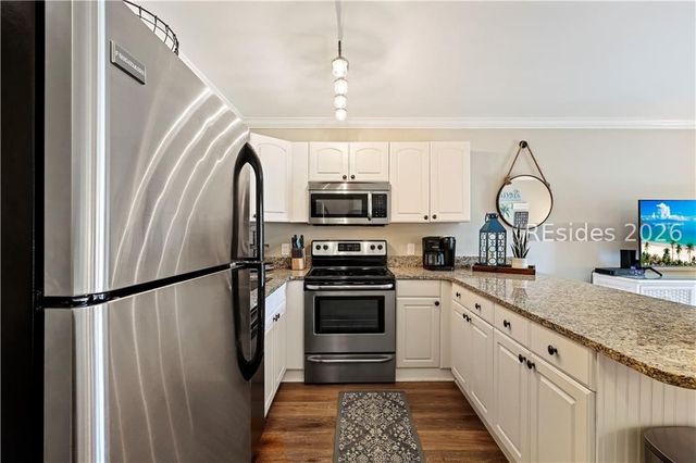 4 N Forest Beach Dr Apt 234, Hilton Head Island, SC 29928