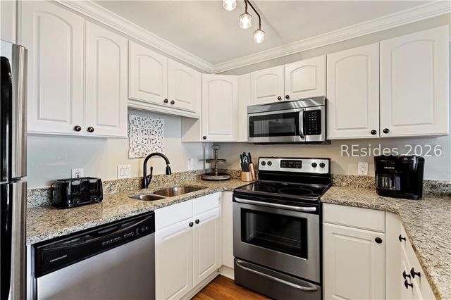 4 N Forest Beach Dr Apt 234, Hilton Head Island, SC 29928