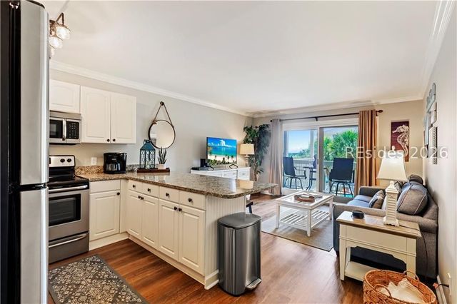 4 N Forest Beach Dr Apt 234, Hilton Head Island, SC 29928