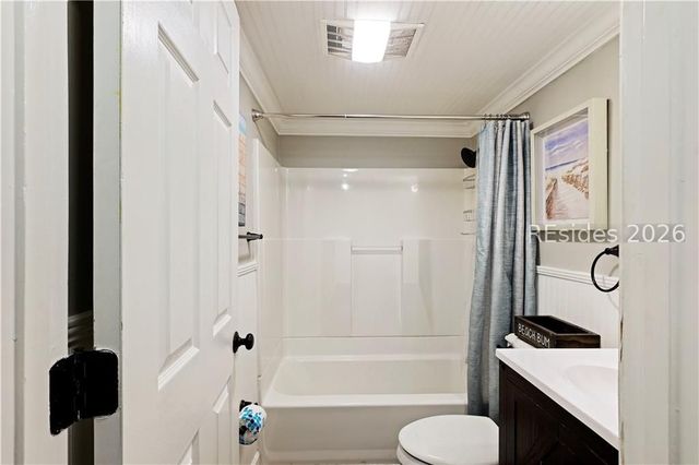 4 N Forest Beach Dr Apt 234, Hilton Head Island, SC 29928