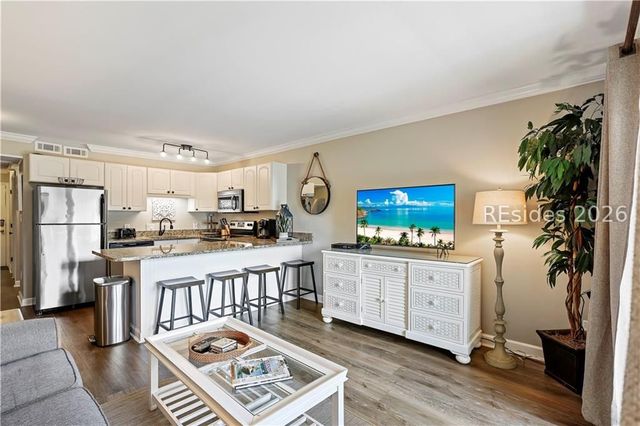 4 N Forest Beach Dr Apt 234, Hilton Head Island, SC 29928