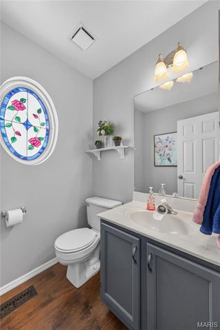 235 Royalltrail Lane, O'fallon, MO 63368