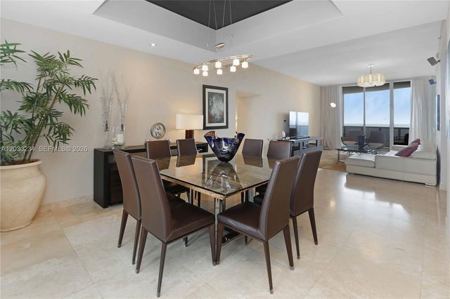 15901 Collins Avenue 2004, Sunny Isles Beach, FL 33160