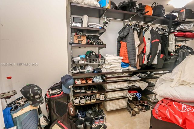 15901 Collins Avenue 2004, Sunny Isles Beach, FL 33160