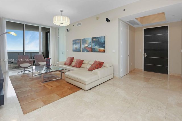 15901 Collins Avenue 2004, Sunny Isles Beach, FL 33160