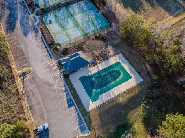 3817 Bald Eagle Drive, Loganville, GA 30052