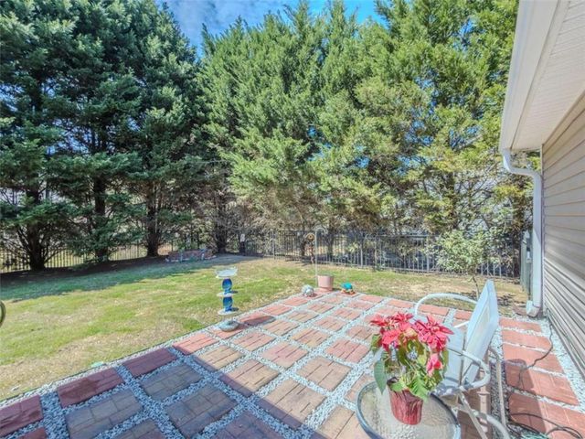 3817 Bald Eagle Drive, Loganville, GA 30052