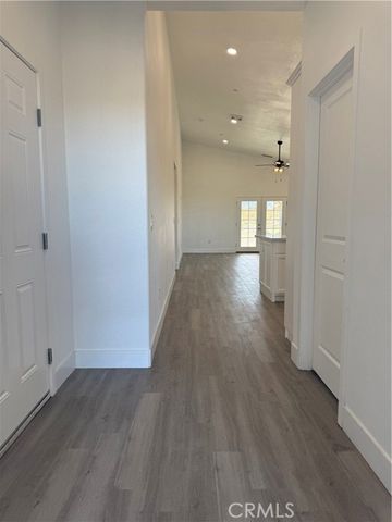 2115 Seville Pl., Pinon Hills, CA 92372